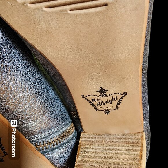 Miss Albright Booties with bow from Anthropologie - Picture 5 of 5